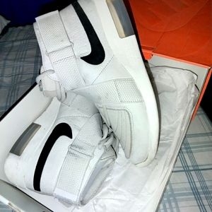 Nike air / FEAR OF GOD 1